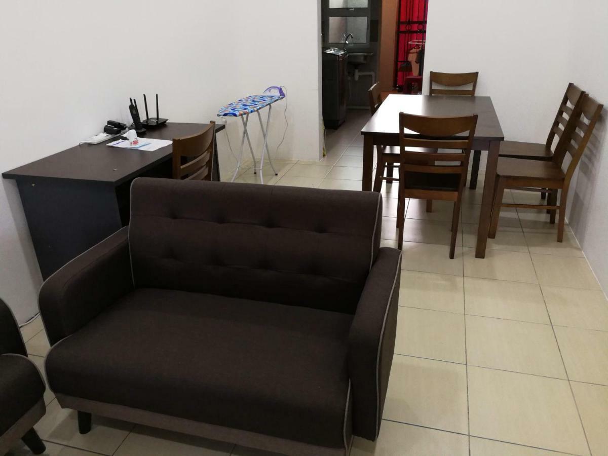 Address No 915, Lorong Uni Central 13, Taman Uni Central, Kuching Samarahan Expressway Exterior foto